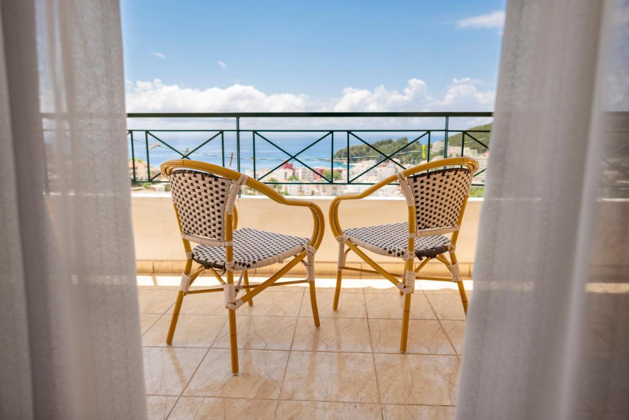 Janakis Apartments ฮีมาเรอ ภายนอก รูปภาพ